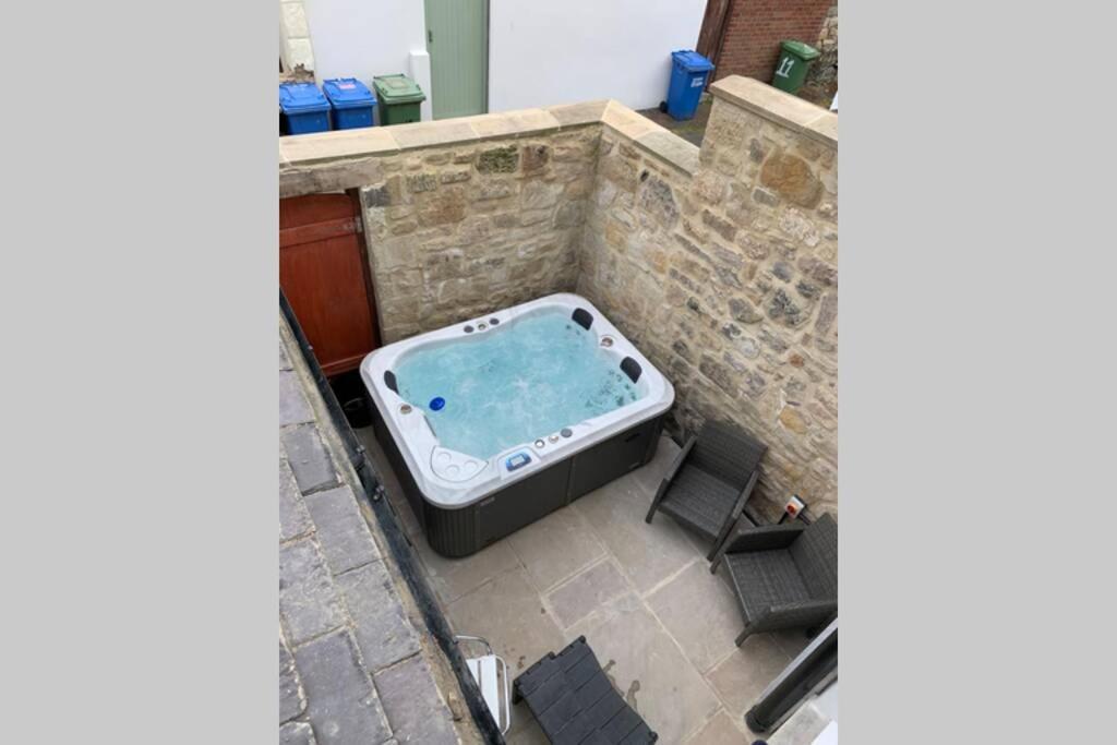 The Rockpool - Private Hot Tub And Sea Views Villa Amble Exterior photo